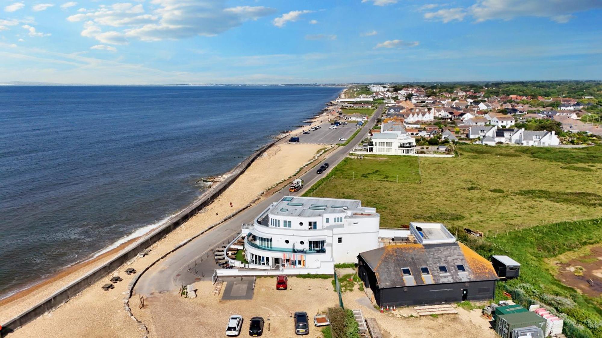 Отель Marine House Лимингтон Экстерьер фото